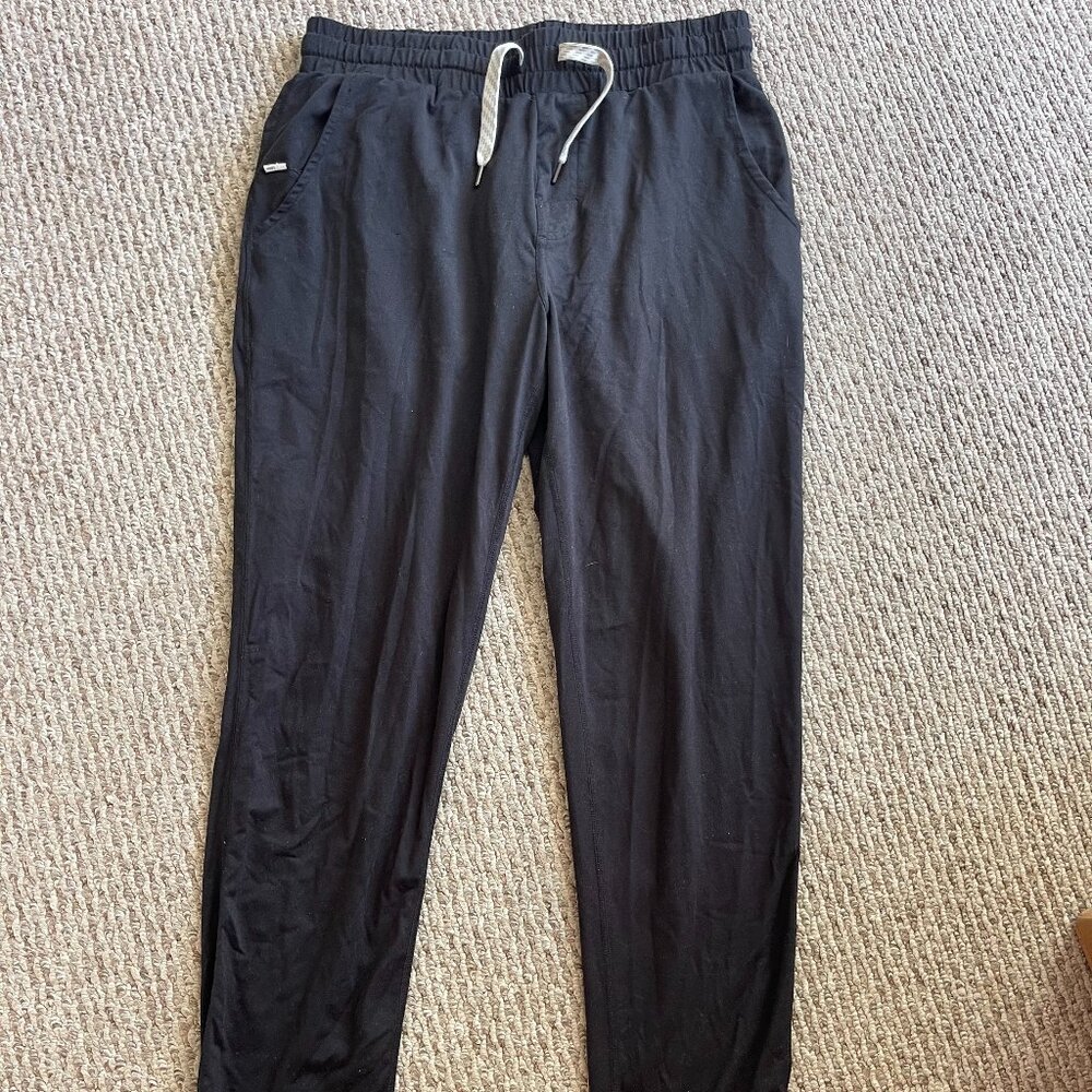 Vuori Men's Jogger's Size Medium